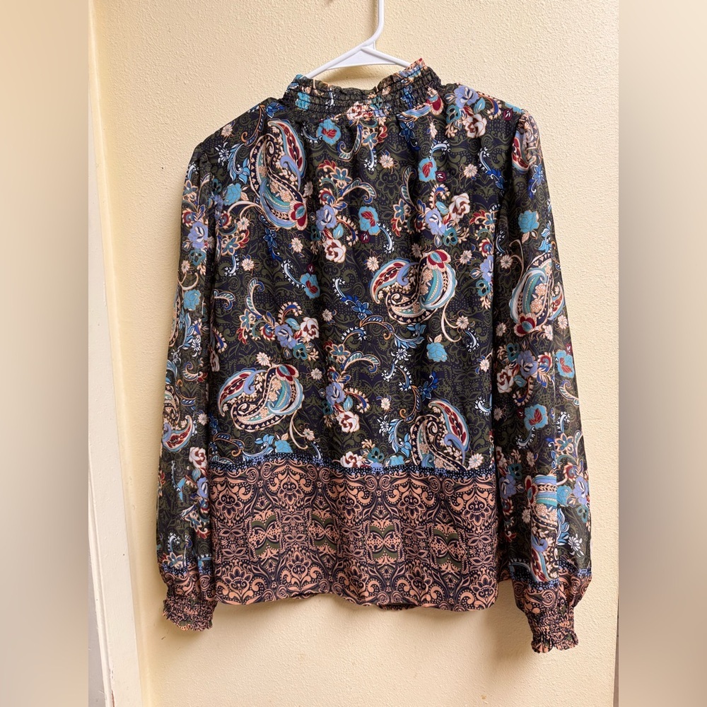 Fig and Flower Paisley Floral Blouse Size M – New with Tag, Lined Long Sleeve